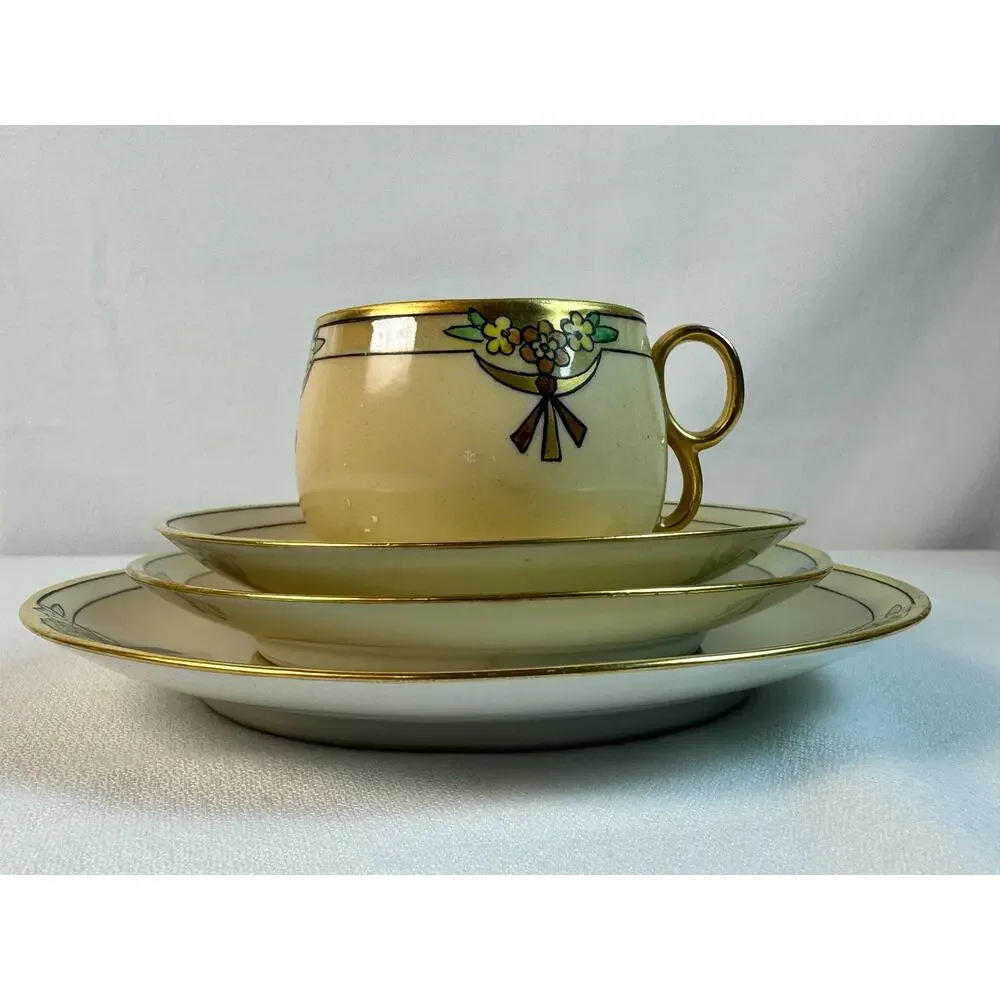 Thomas Bavaria Art Nouveau 4 Piece Luncheon Set Yellow w Flowers & Gold Trim VG